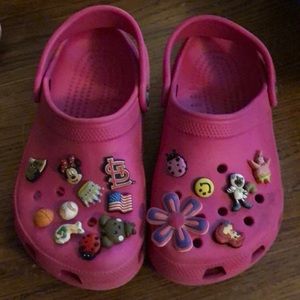 Kids Crocs includes jibbits!
